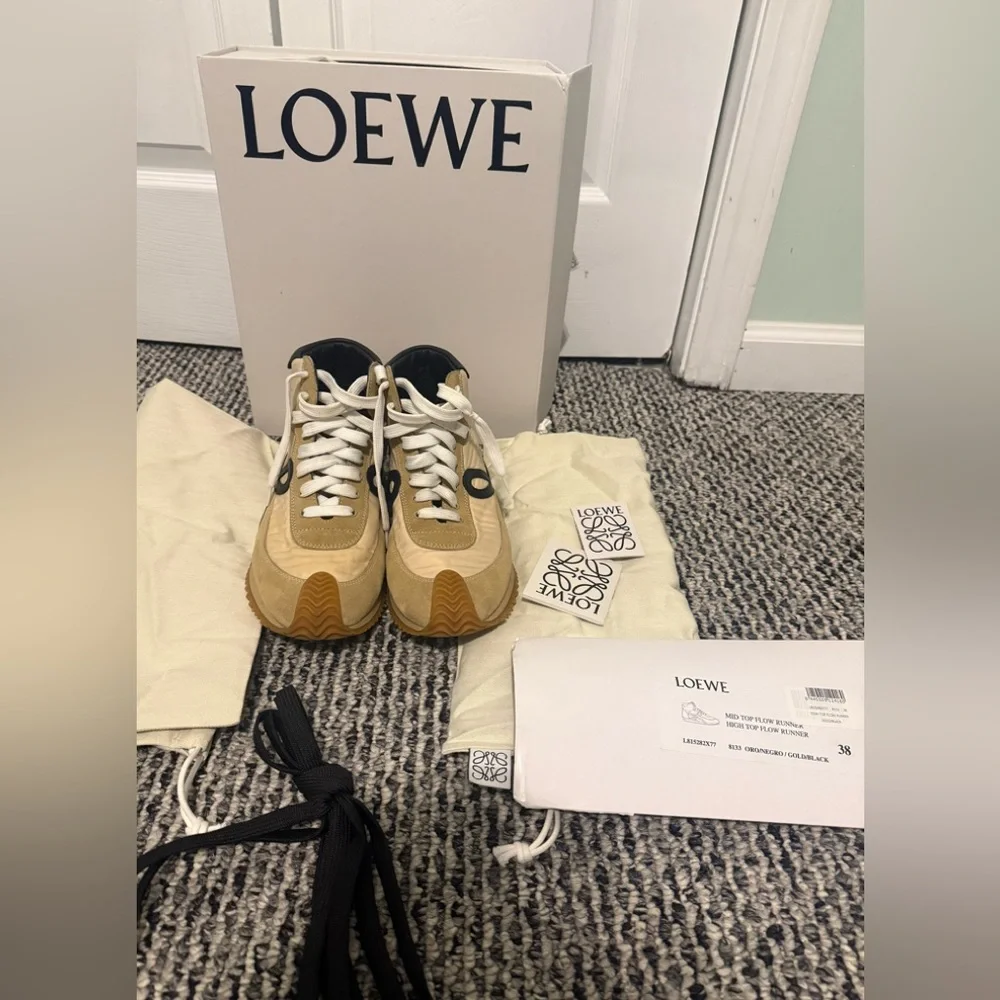 Loewe Beige, White & Black Retro Runner Sneakers High Top size 38 full set - Picture 2 of 10